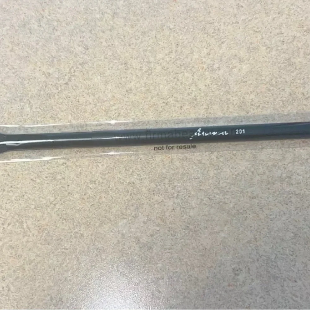 Firma Beauty Flat Oval Blending Brush Pro #201 NEW